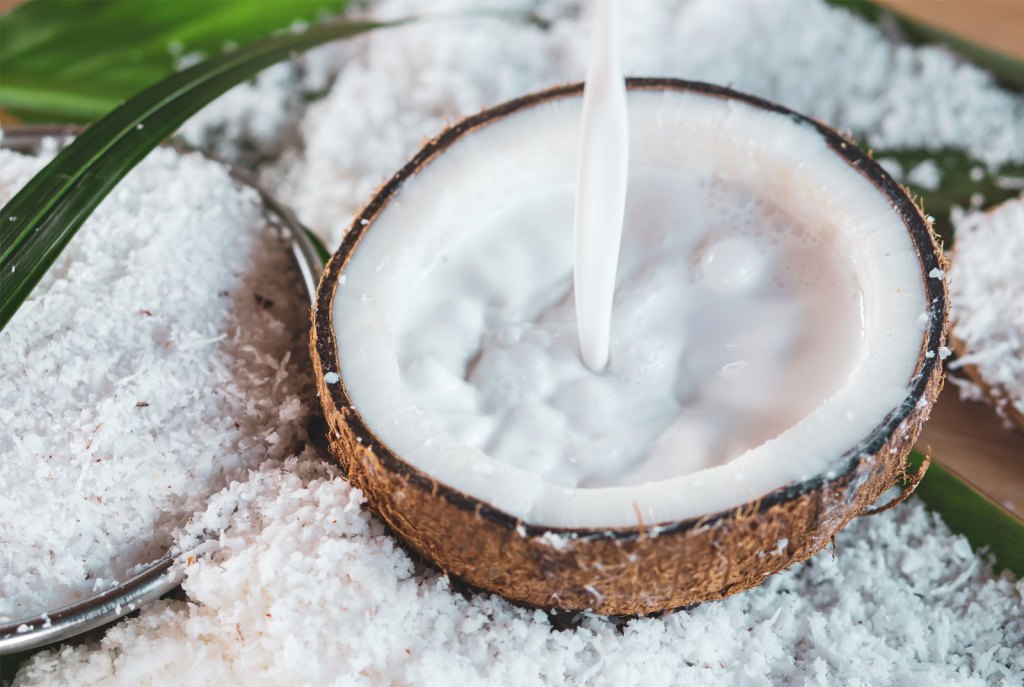 Coconut Milk (Kati): Creamy Indulgence