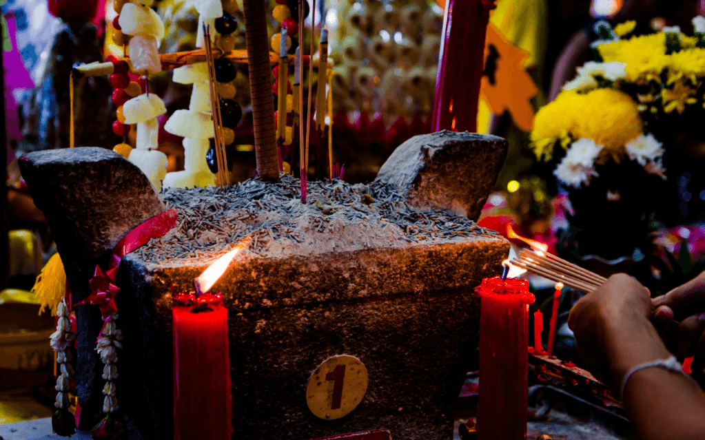 Honouring Ancestors with a Unique Twist